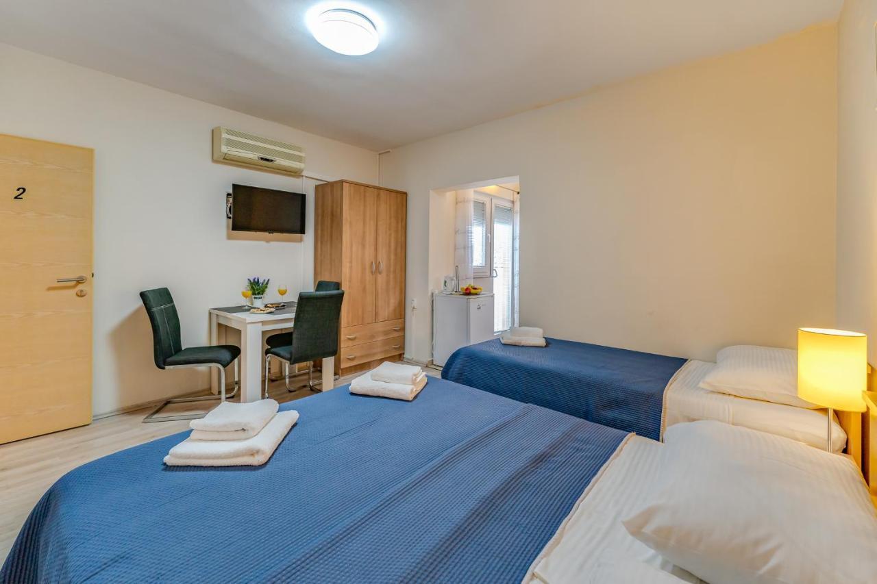 Argyruntum Apartments Starigrad Paklenica Exteriér fotografie