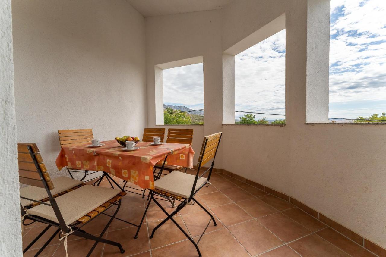 Argyruntum Apartments Starigrad Paklenica Exteriér fotografie