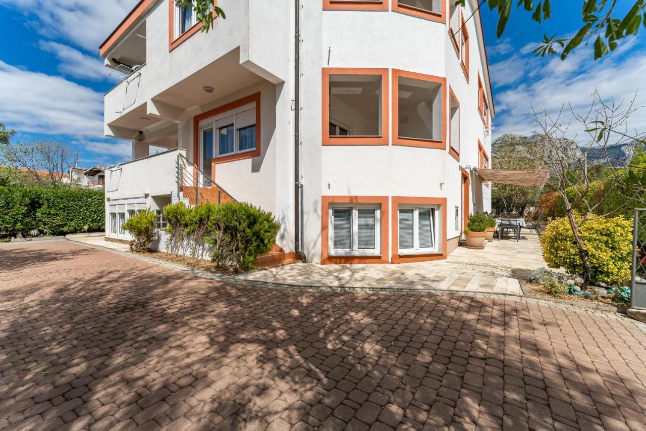 Argyruntum Apartments Starigrad Paklenica Exteriér fotografie