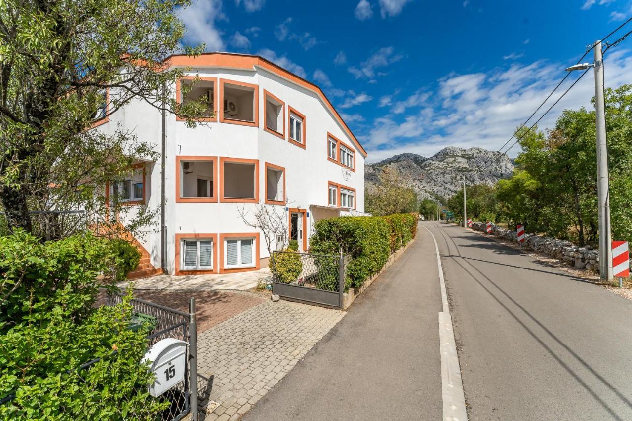 Argyruntum Apartments Starigrad Paklenica Exteriér fotografie